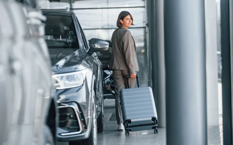 Reliable bus transfer to airport with The London Coach Company